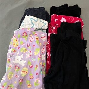 DKNY Cat &Jack Carters and Children’s Place 5 T
Girls leggings